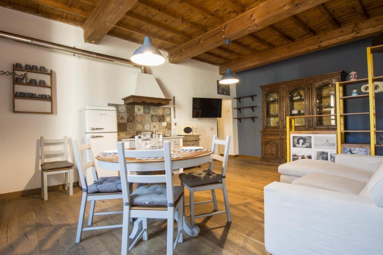 Ferienwohnung Altido Gorgeous Apt For 6 In The Historical Pisa Center Exterior foto